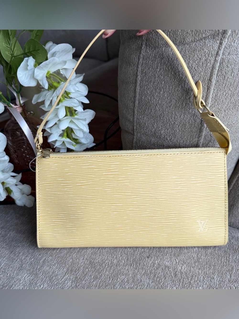 Louis Vuitton Light Yellow Vanilla Epi Leather Pochette Accessories